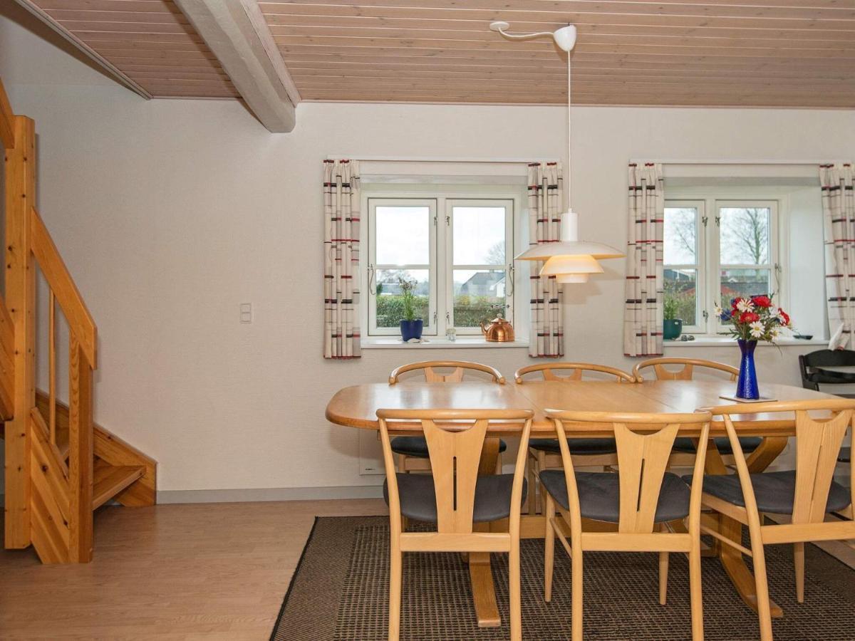 6 Person Holiday Home In Hejls Екстер'єр фото